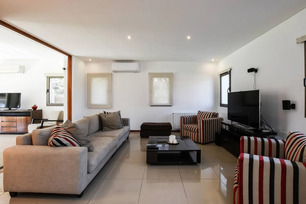 Casa dúplex de 4 ambientes en venta en Funes, Avenida Fuerza Aerea 2300, foto 4