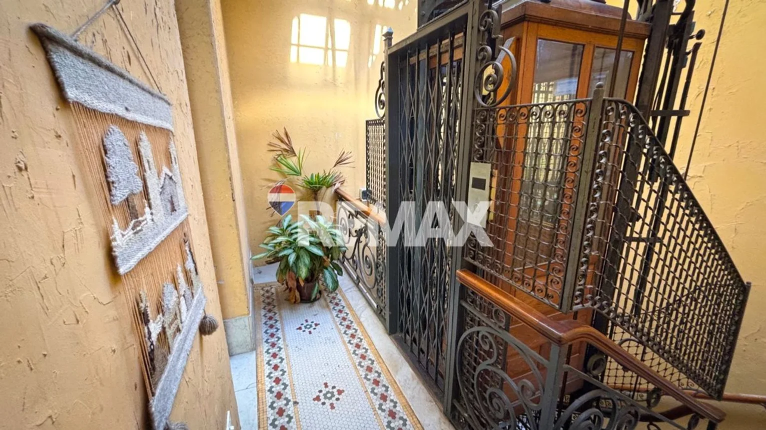 PH de 7 ambientes en venta en Balvanera, Moreno 3200, foto 2