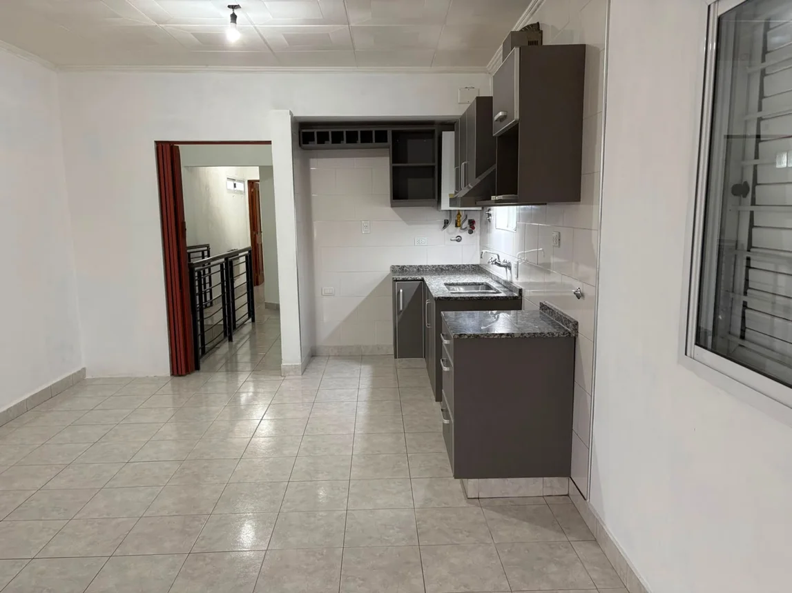 Casa de 3 ambientes en alquiler en Santa Fe, Avellaneda P.a. 4800, foto 3