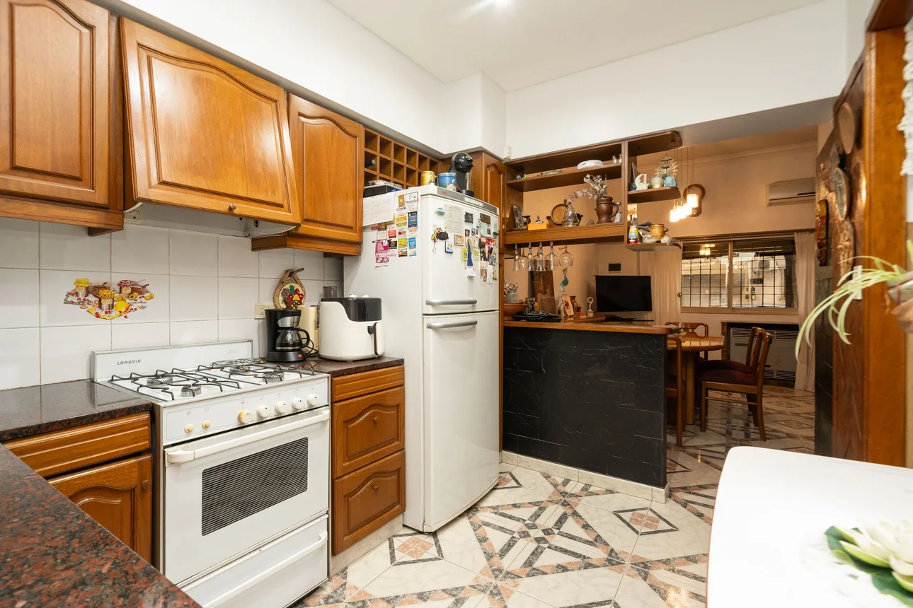 Casa tríplex de 4 ambientes en venta en Monte Castro, Benito Juárez 2000, foto 5