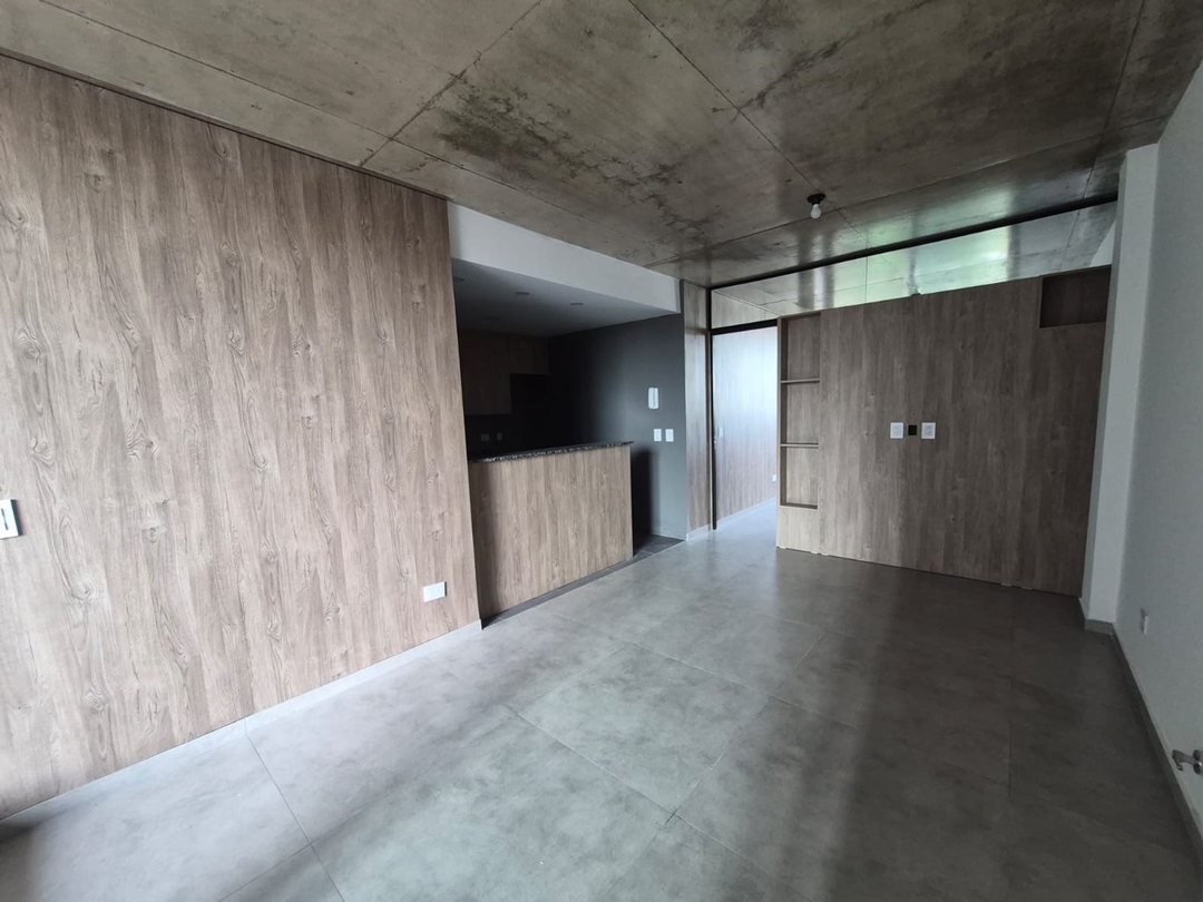 ALQUILER DPTO CENTRICO/1 DORMITORIO/SERVICOS-UF 1D