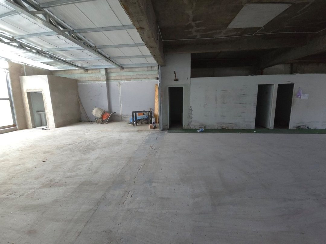 ALQUILER DEPOSITO A 50 METROS LA SALLE FLORIDA