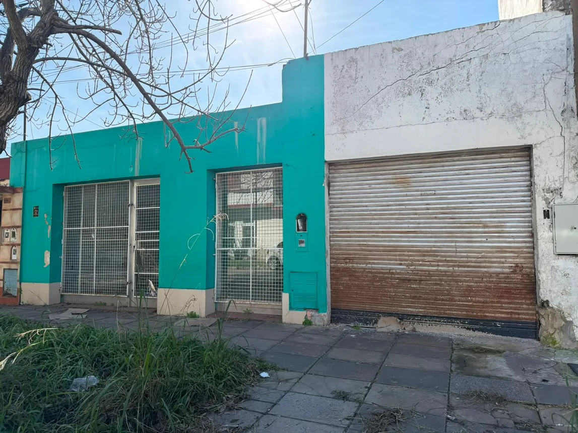 Gran propiedad a refaccionar en maria selva, foto 1