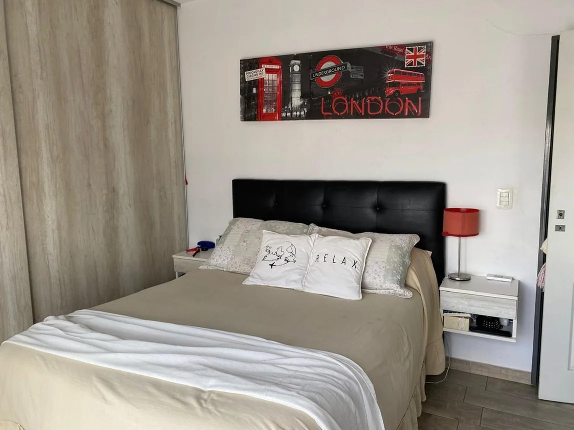 Departamento de 3 ambientes en venta en Villa Luzuriaga, República de Chile 0, foto 2