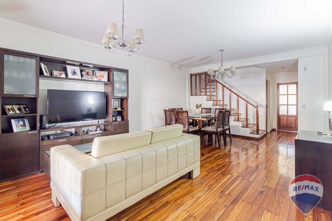 Venta Casa 5 amb C/ Cochera y Patio Villa Devoto