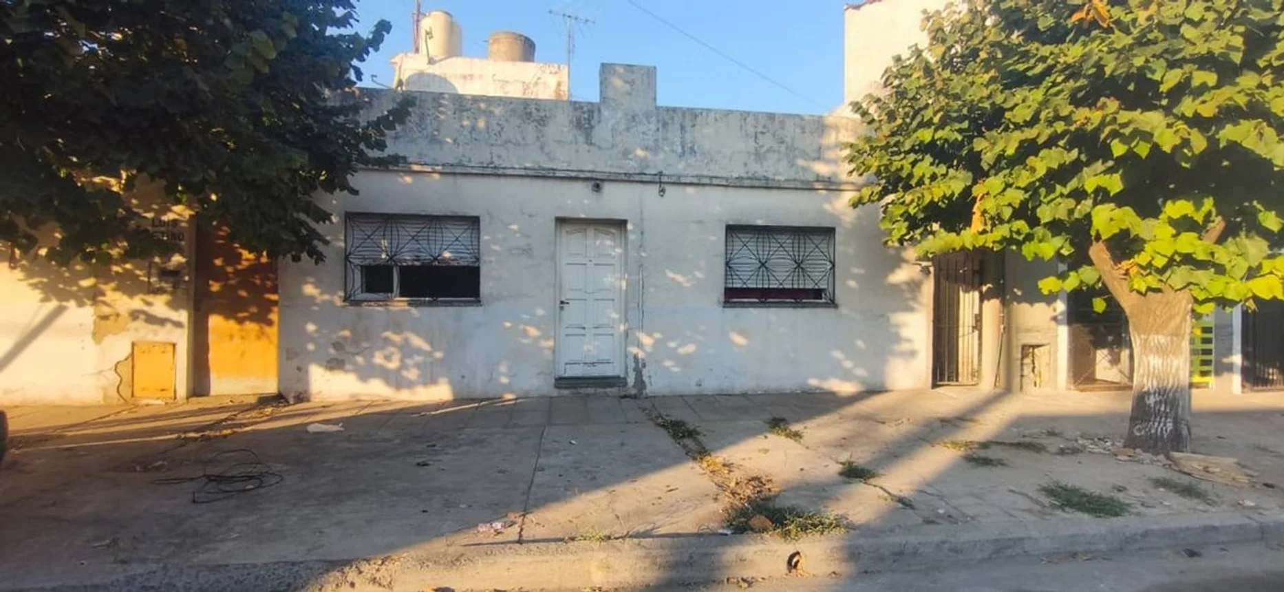 Casa en venta en Isidro Casanova, foto 3