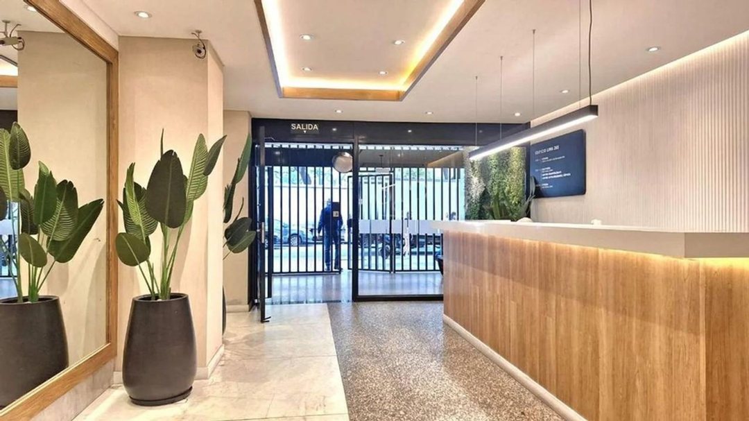 Venta monoambiente en apart con cochera piso 11