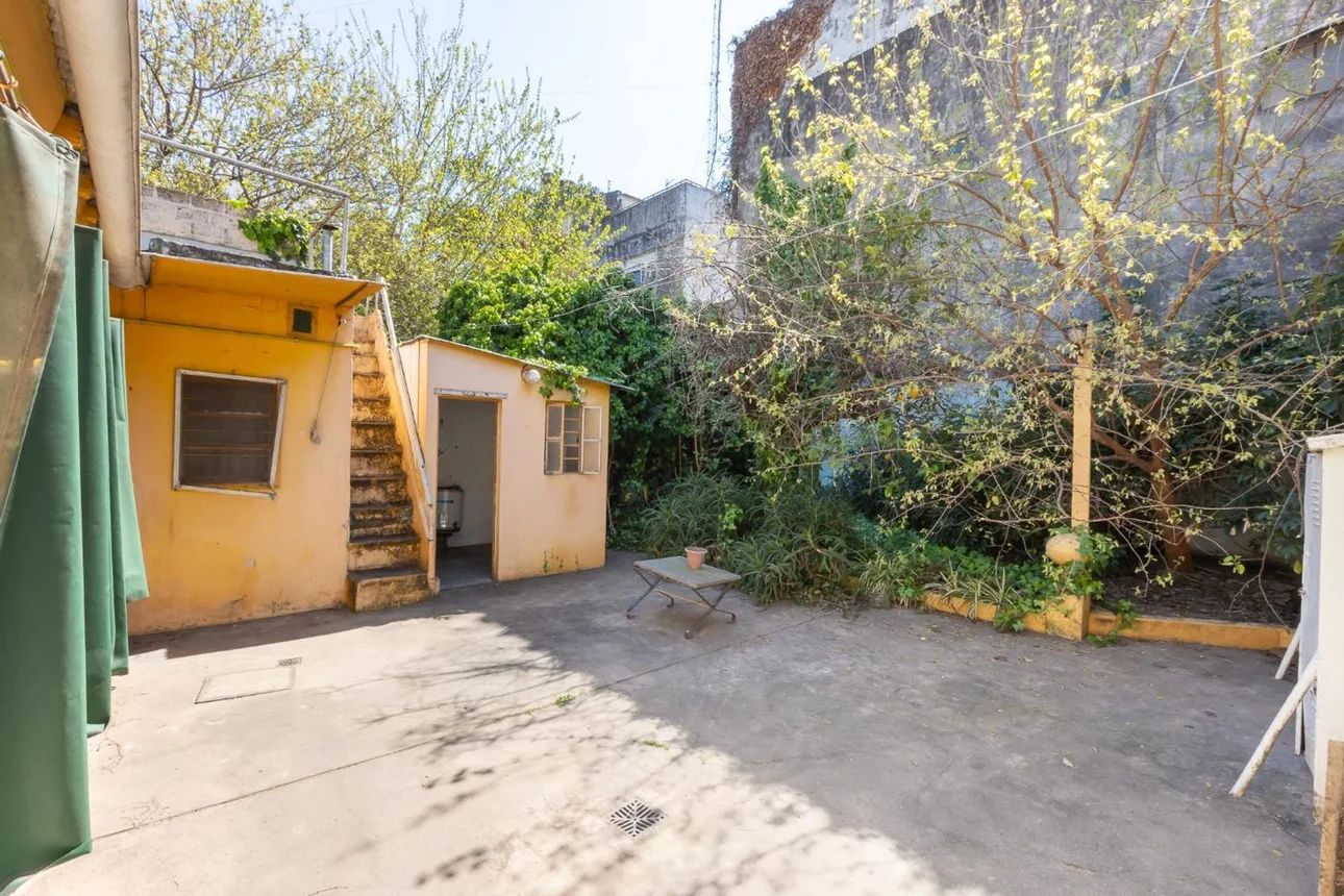 PH de 3 ambientes en venta en Caseros, Avenida Mitre 4600