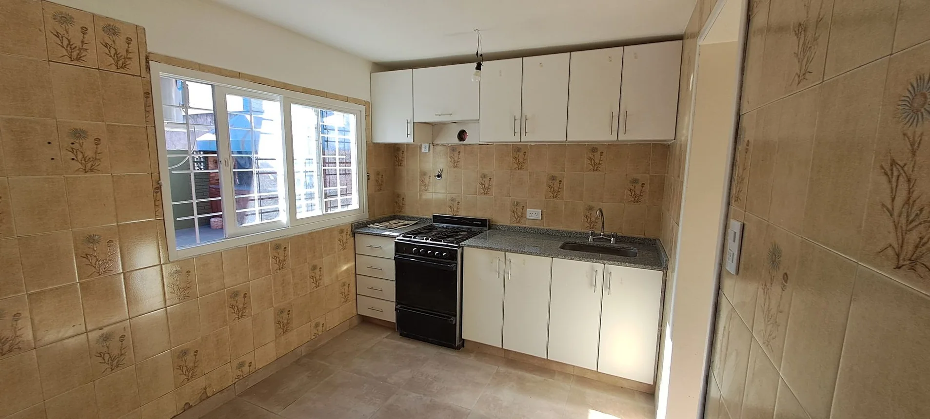 PH de 5 ambientes en venta en Piñeyro, Catamarca 1700, foto 3