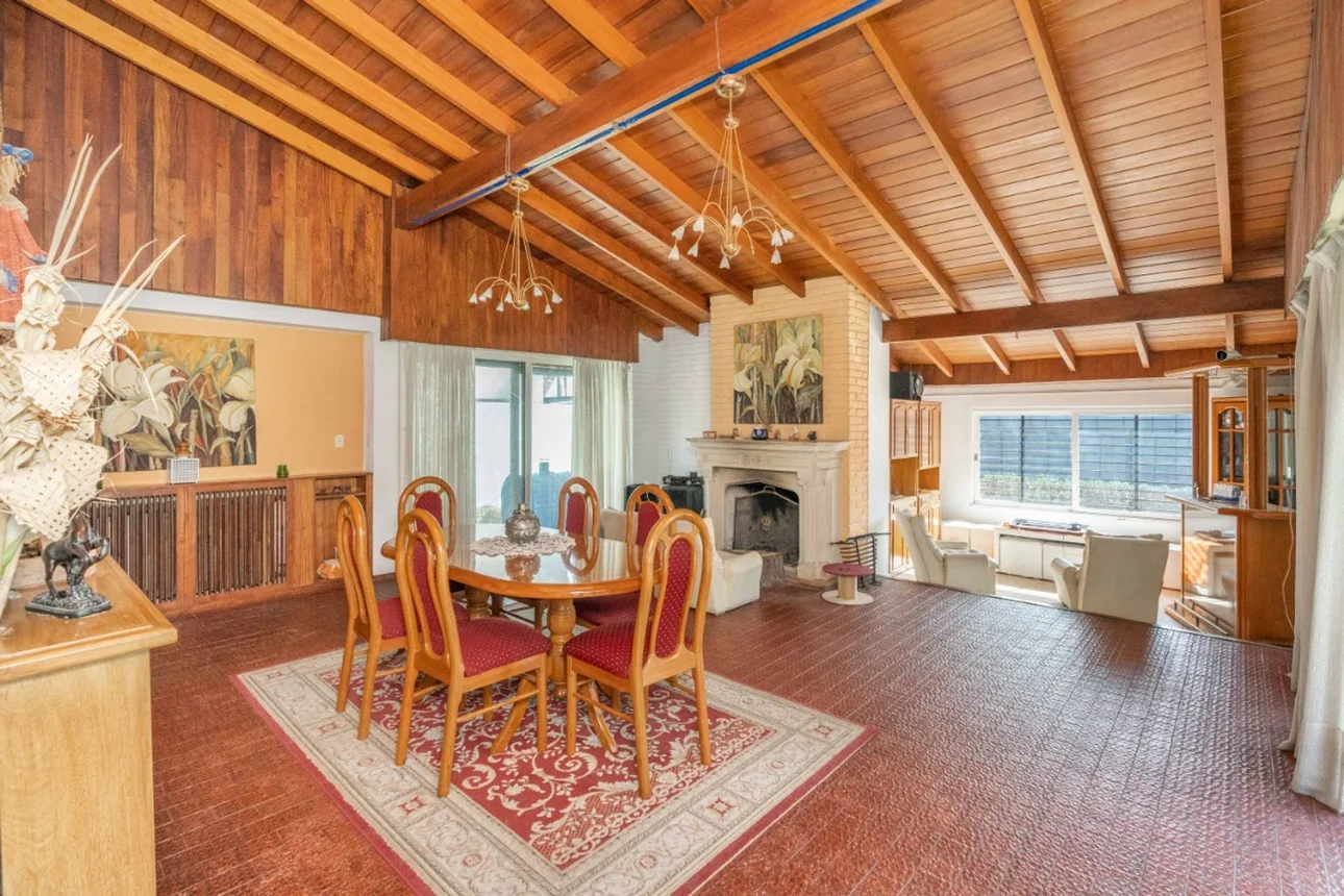 Casa de 6 ambientes en venta en Martínez, Ricardo Gutiérrez 1800