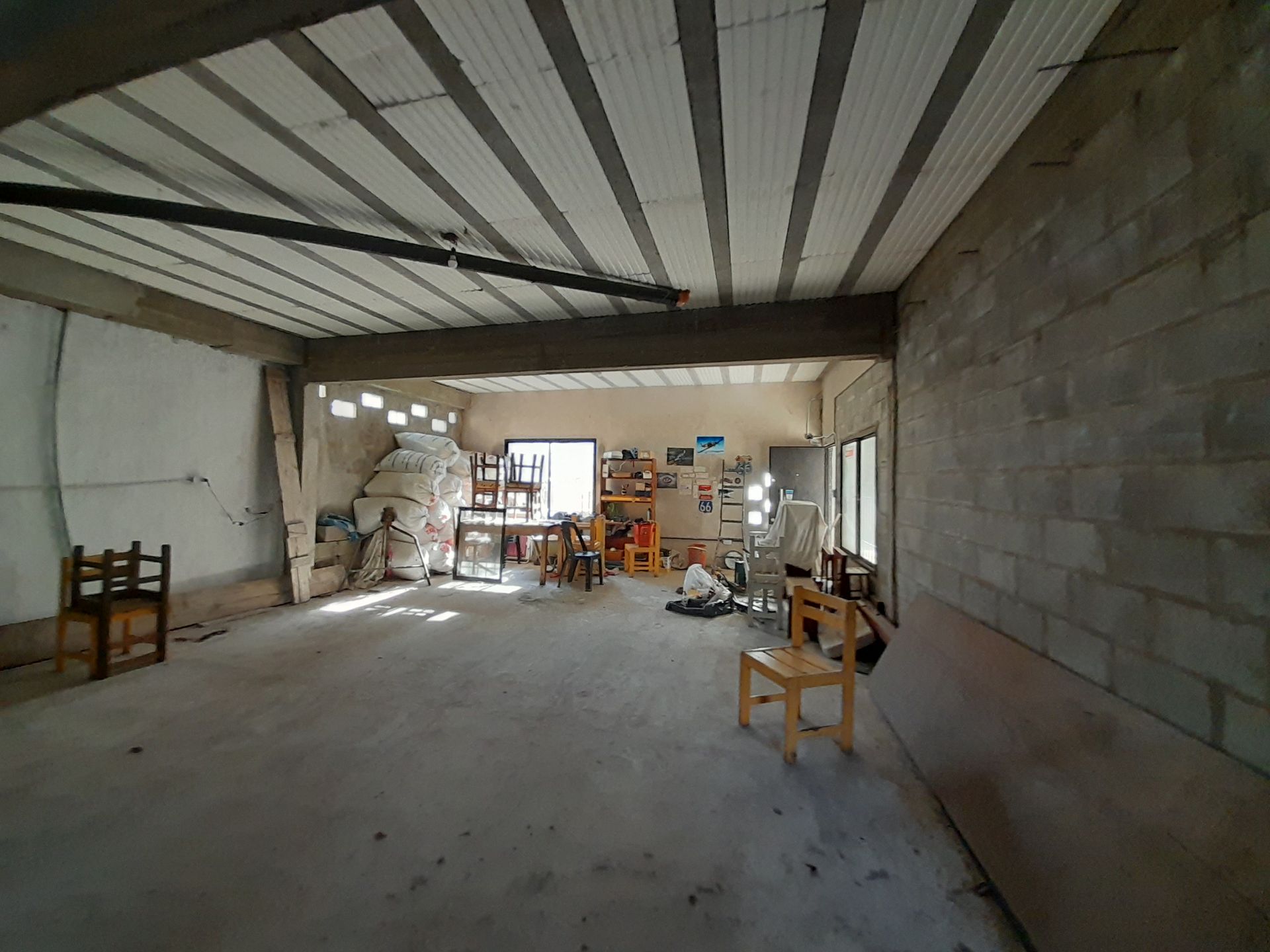 Foto 4 — OPORTUNIDAD, BAJO DE PRECIO, VENTA CASA 3 AMB