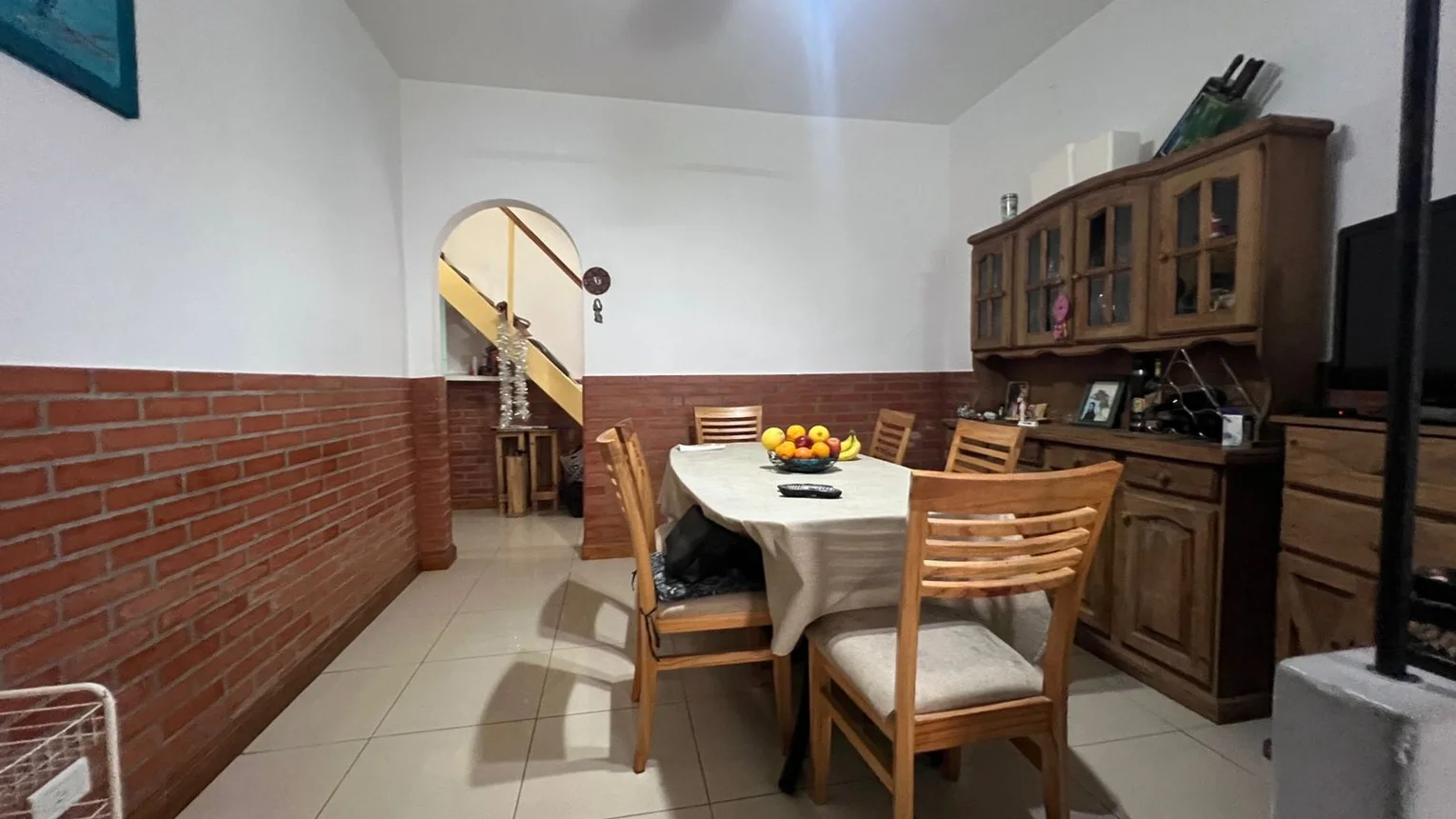 Casa de pasillo en venta 3 dormitorios alberdi, foto 3
