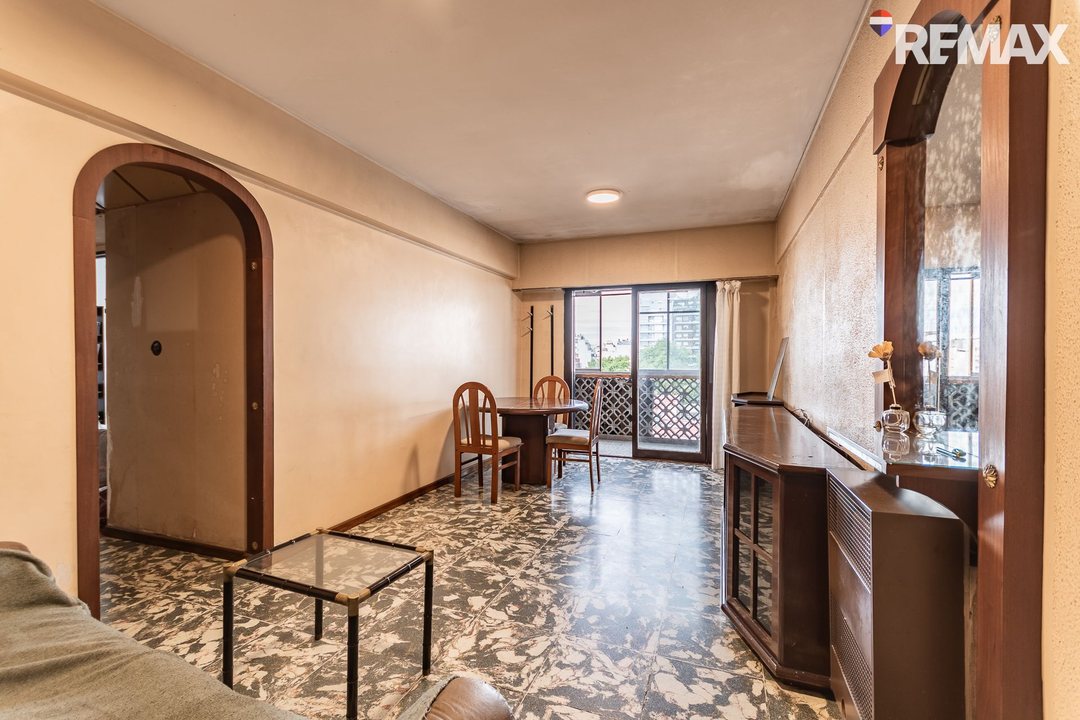 VENTA DEPARTAMENTO 4 AMBIENTES ALMAGRO CON BALCON