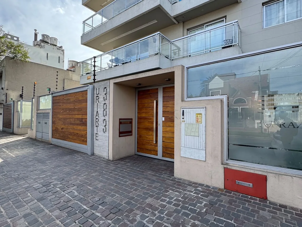 Departamento de 3 ambientes en venta en Remedios de Escalada, Avenida Presbitero Pedro F. Uriarte 300