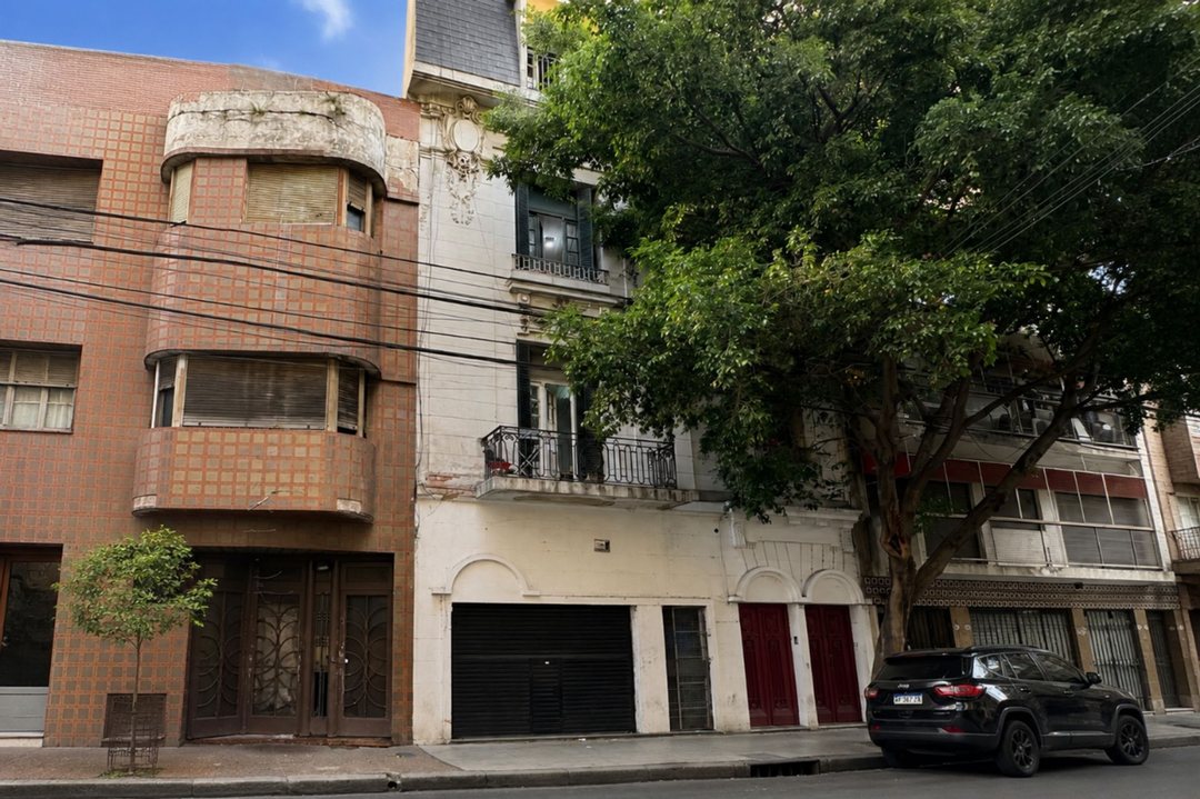 EDIFICIO A RECICLAR Y LOCAL A LA CALLE, BALVANERA.