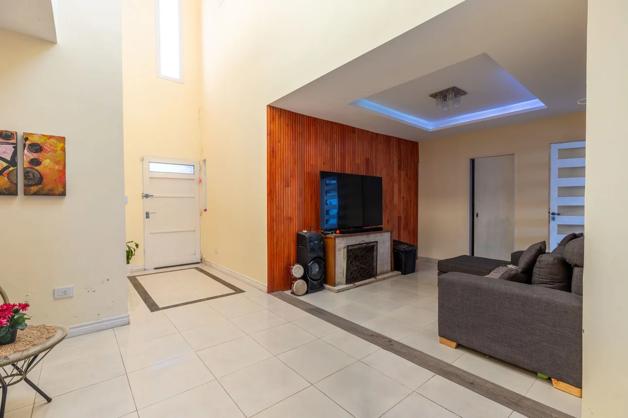 Casa en venta en La Plata, foto 4