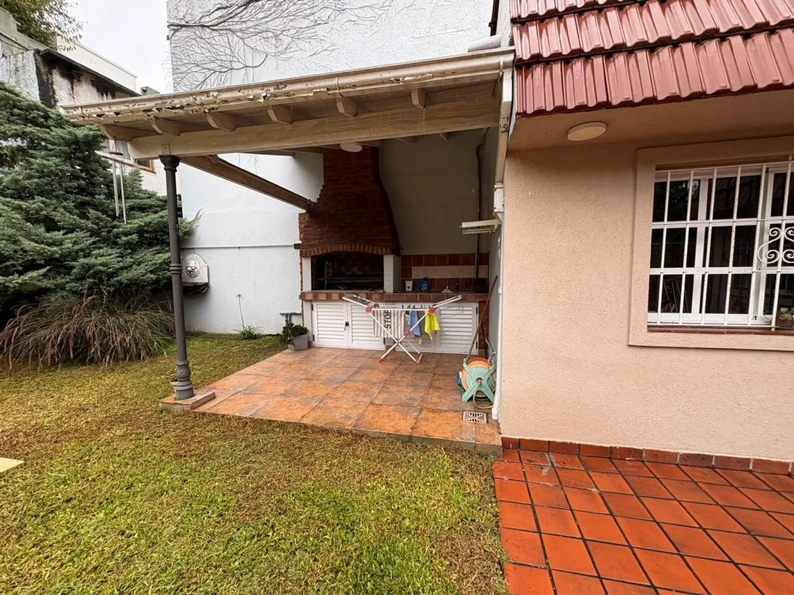 Casa en venta en Ituzaingó, foto 2