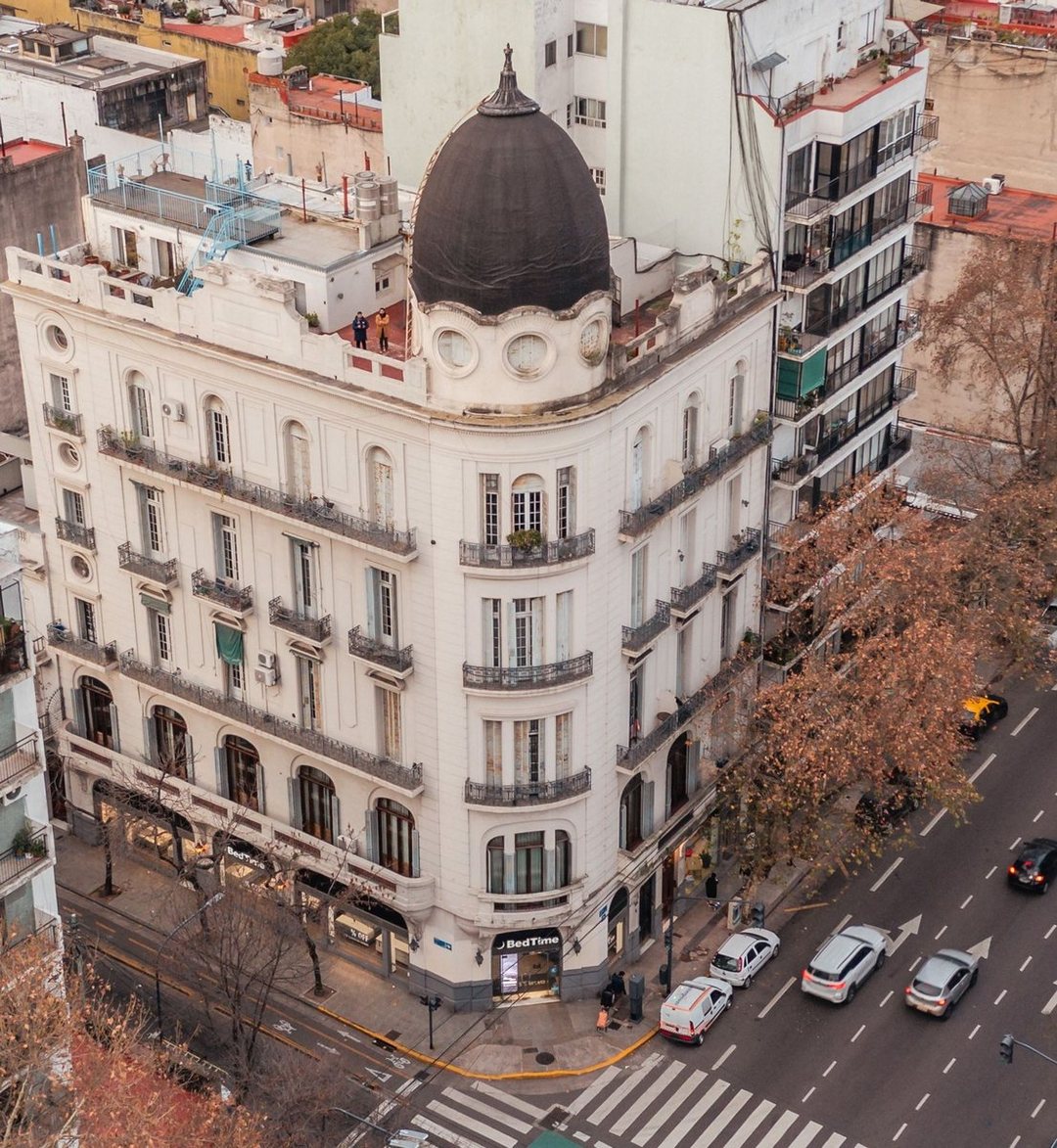 HERMOSO SEMIPISO DE ÉPOCA TOTALMENTE RECICLADO!!!