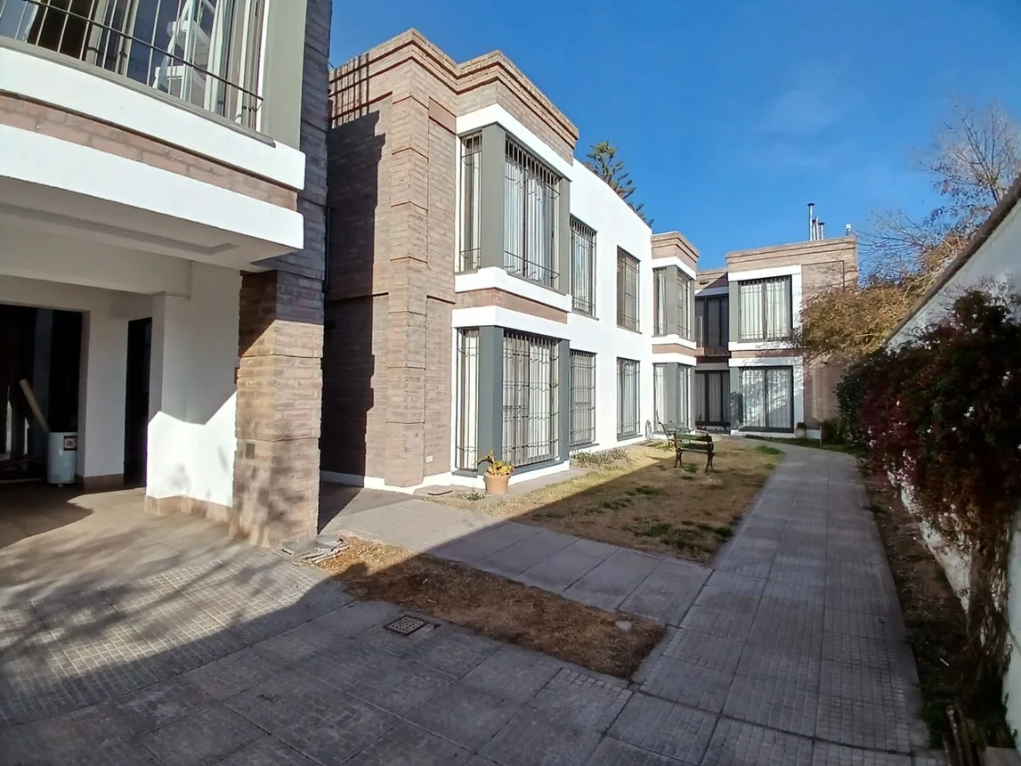 Departamento de 2 ambientes en alquiler en Mendoza, Paso de los Andes 100