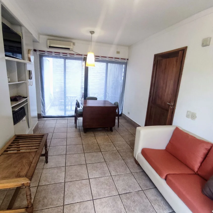 Departamento de 2 ambientes en alquiler en Mendoza, Paso de los Andes 100, foto 2