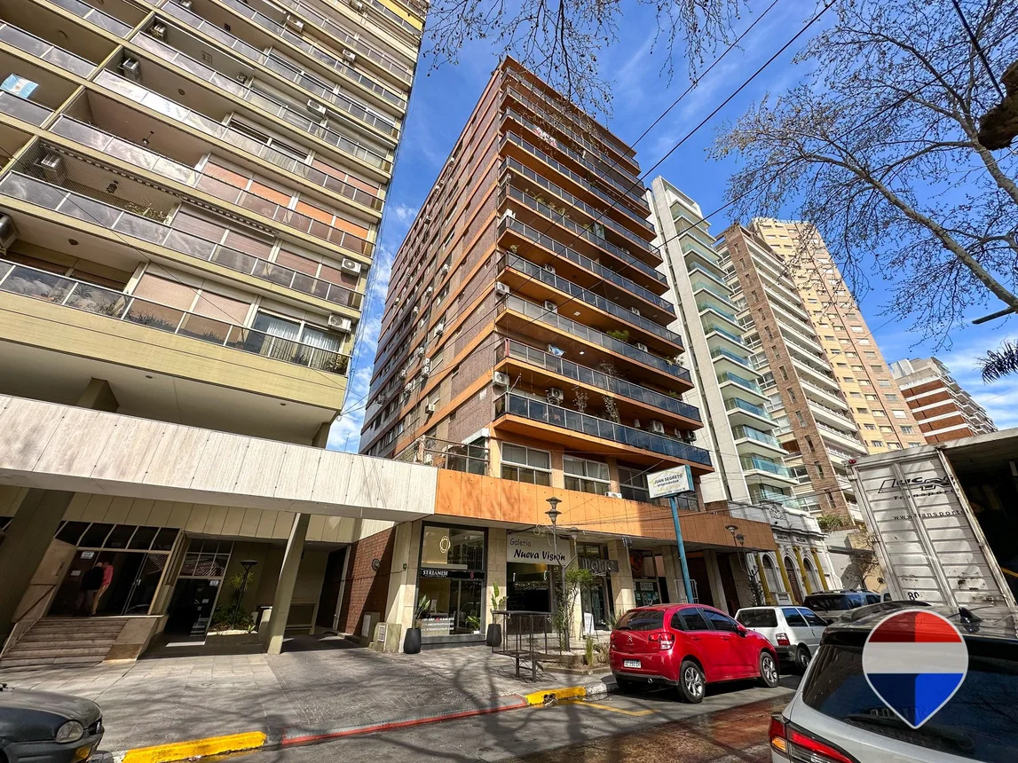 Departamento de 3 ambientes en venta en Lomas de Zamora, Avenida Colombres 100, foto 2