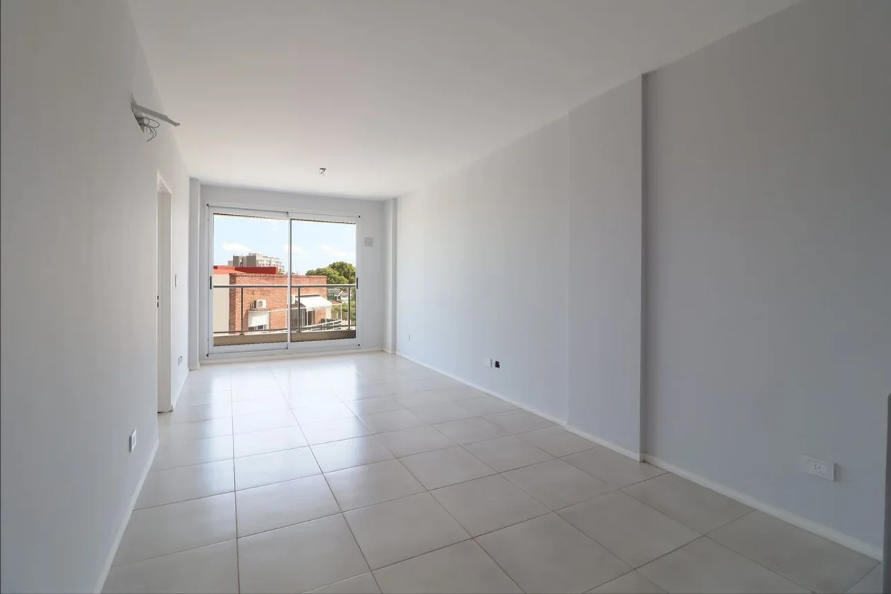 Departamento de 2 ambientes en venta en Chacarita, Avenida Forest 1100, foto 2