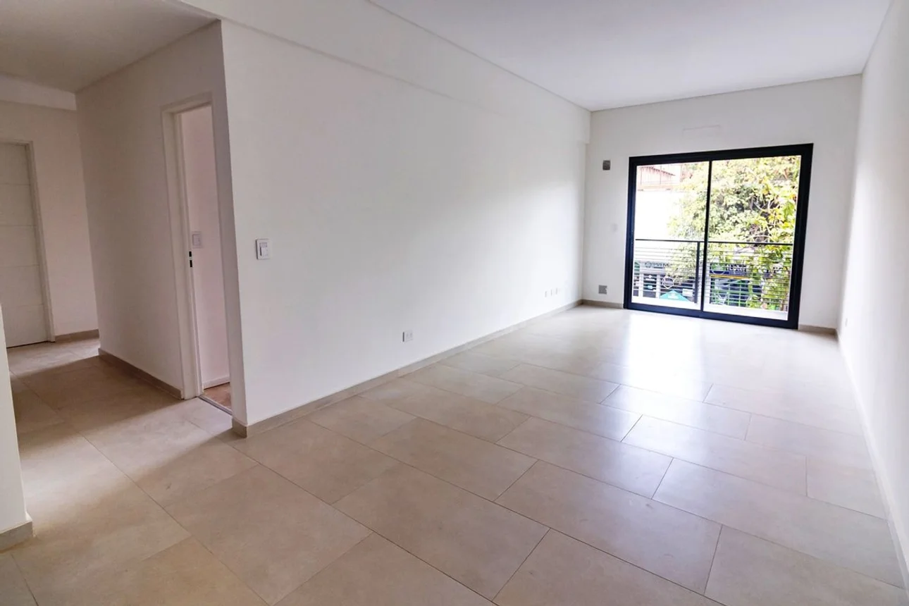 Departamento de 3 ambientes en venta en Villa Ballester, Independencia 4800, foto 2