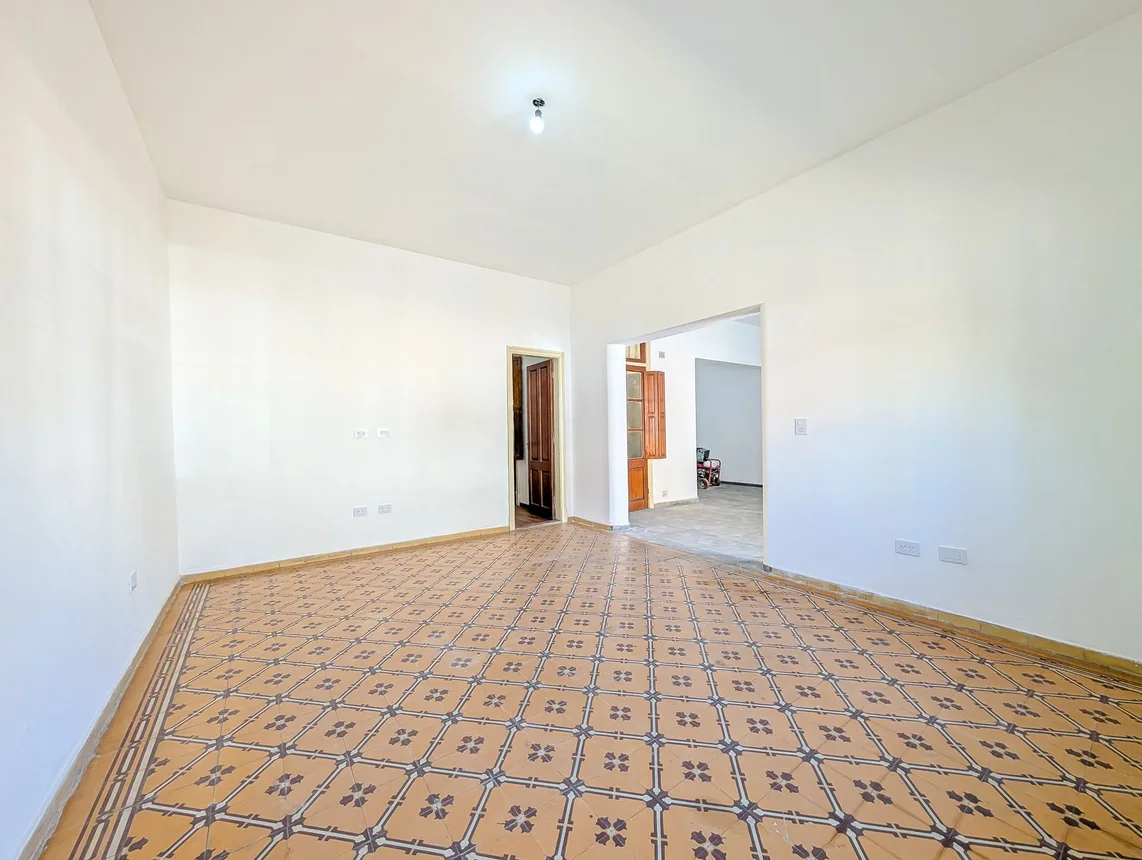 Casa de 5 ambientes en venta en Rosario, Benito Juárez 1000, foto 4