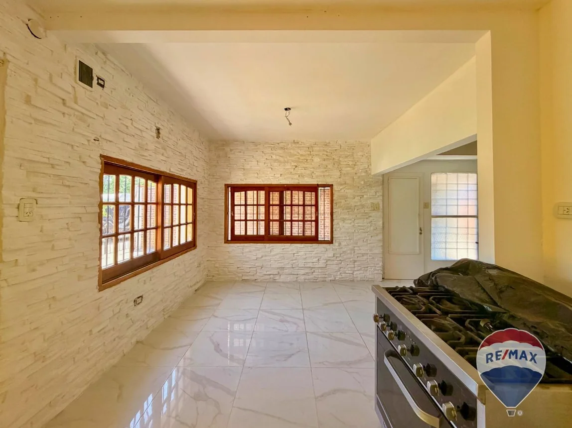 Casa en venta en La Plata, foto 3