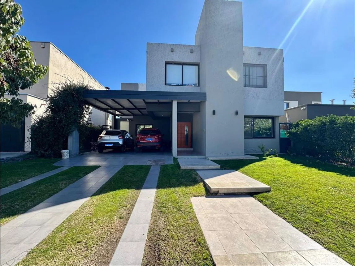 Casa en venta en Guaymallén