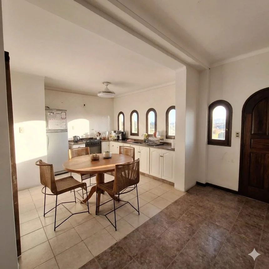 Casa en venta en Guaymallén, foto 4