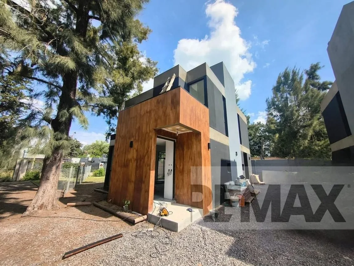 Casa en venta en Moreno