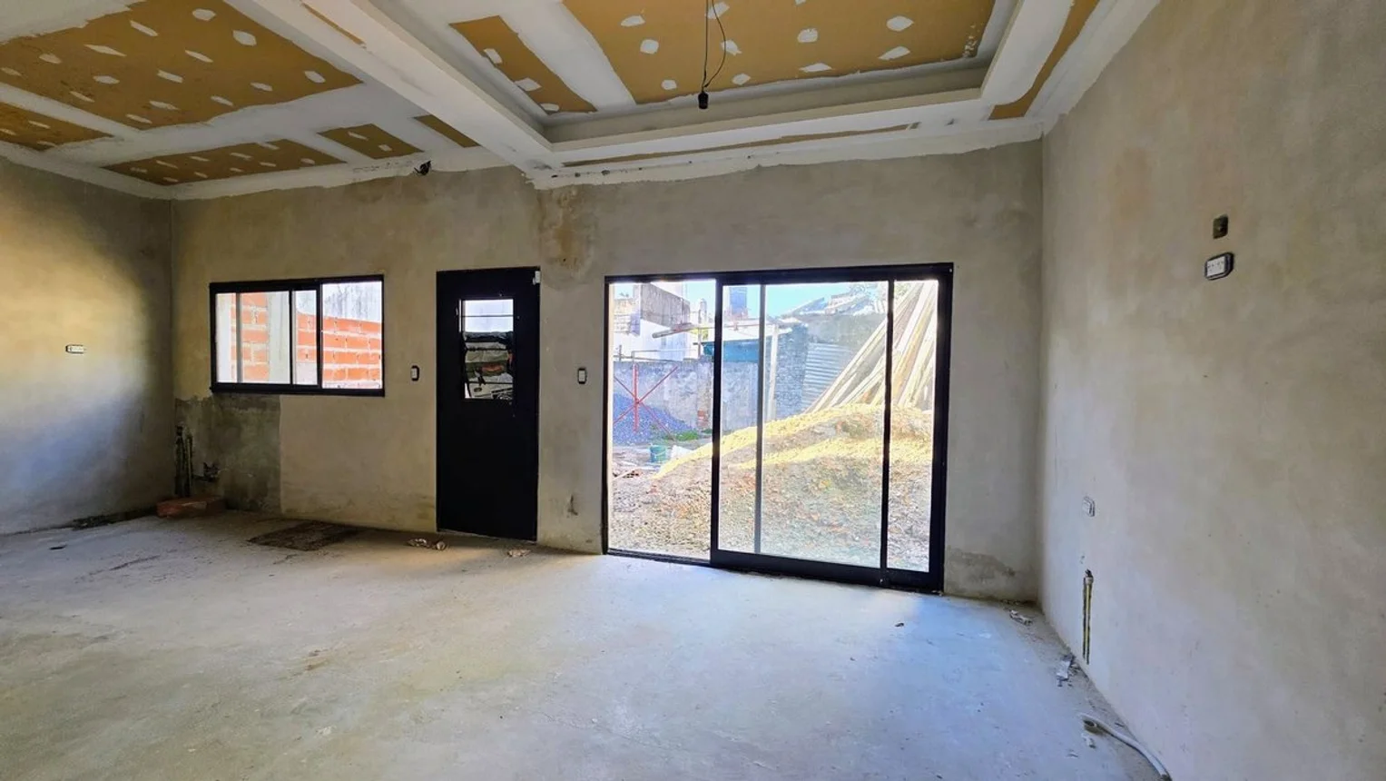 PH de 2 ambientes en venta en Remedios de Escalada, José León Suárez 800