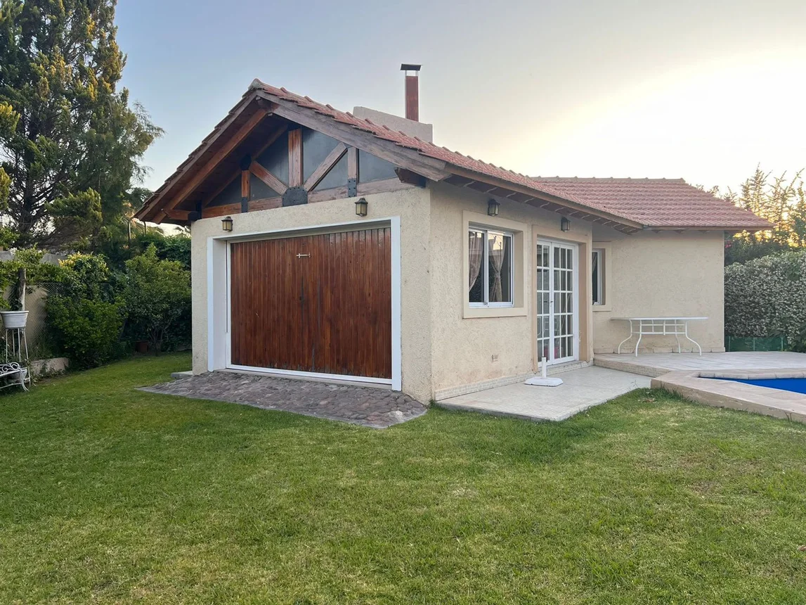 Casa en venta en Guaymallén, foto 4