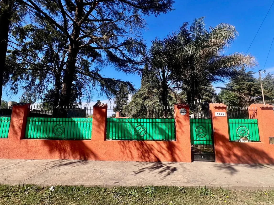 Venta casa terreno 804 m2 4 dormitorios pileta, foto 4