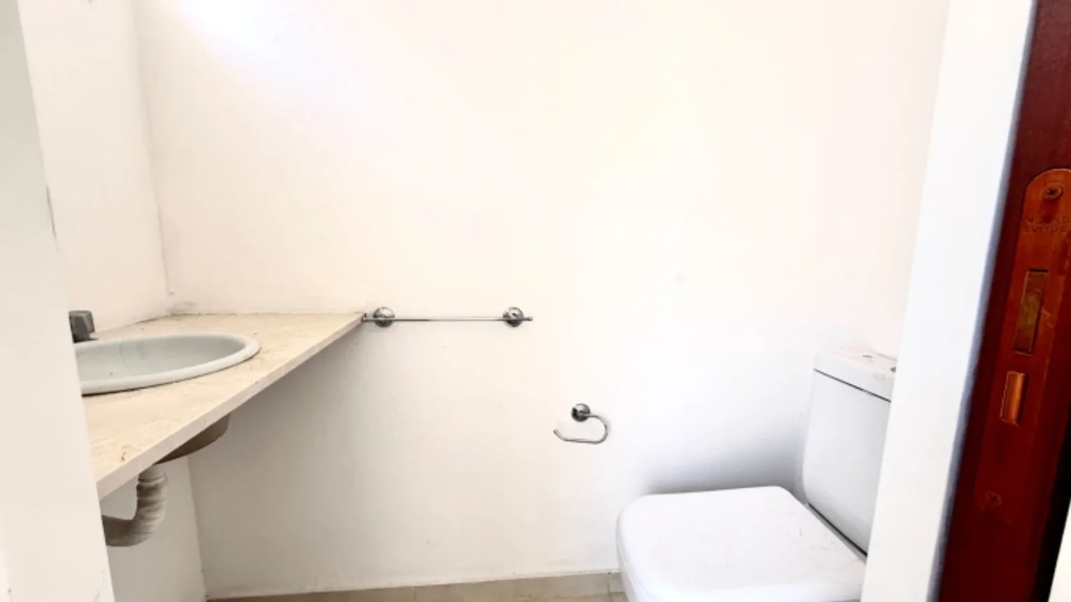 Casa dúplex de 2 ambientes en venta en La Plata, 71 E/ 133 y 134 1200, foto 4