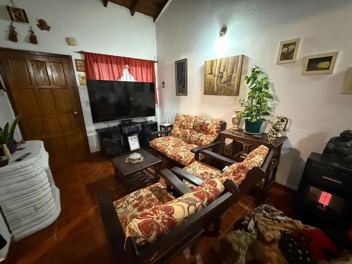 Casa en venta en Garín, foto 2