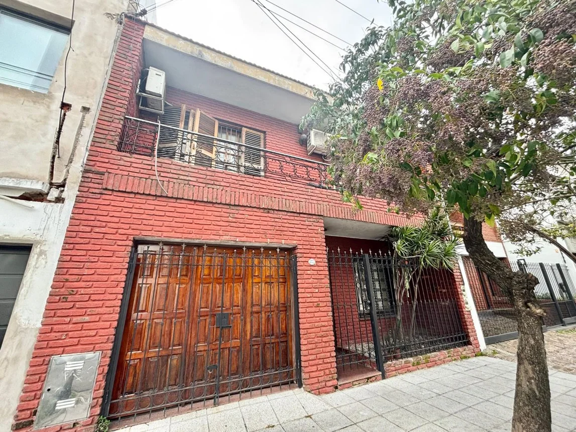 Casa en venta en Valentín Alsina, foto 5