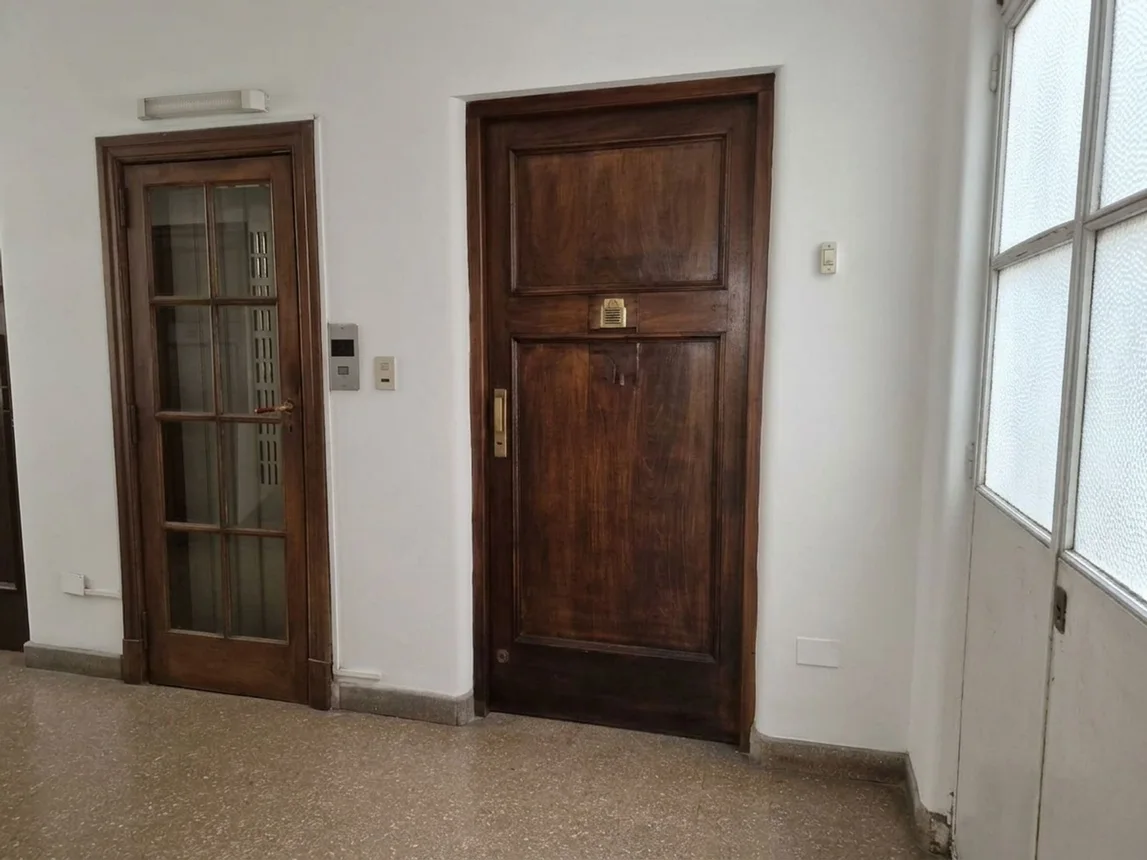 Departamento de 2 ambientes en alquiler en Monserrat, Avenida Belgrano 500, foto 2