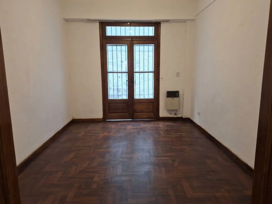 Departamento de 2 ambientes en alquiler en Monserrat, Avenida Belgrano 500, foto 3