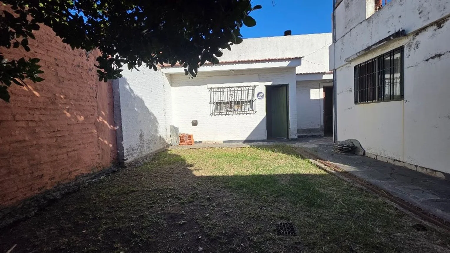 PH en venta en Haedo, José María Moreno 1300