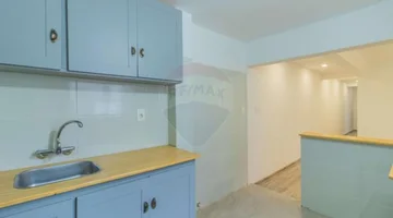 SE ALQUILA CASA DE ALTOS 2 DORM GOES CON AZOTEA