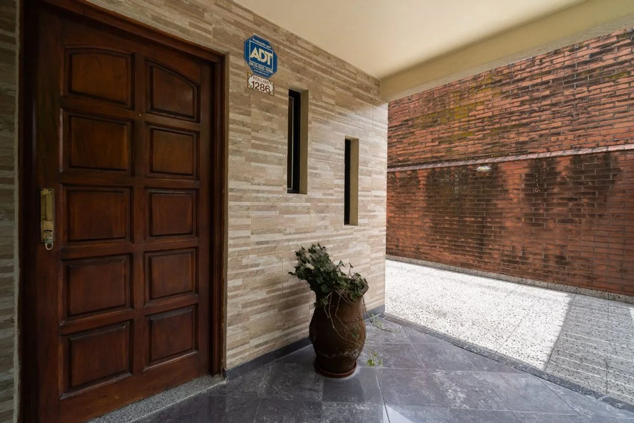 Casa tríplex de 4 ambientes en venta en Hurlingham, Rolland 1200, foto 5