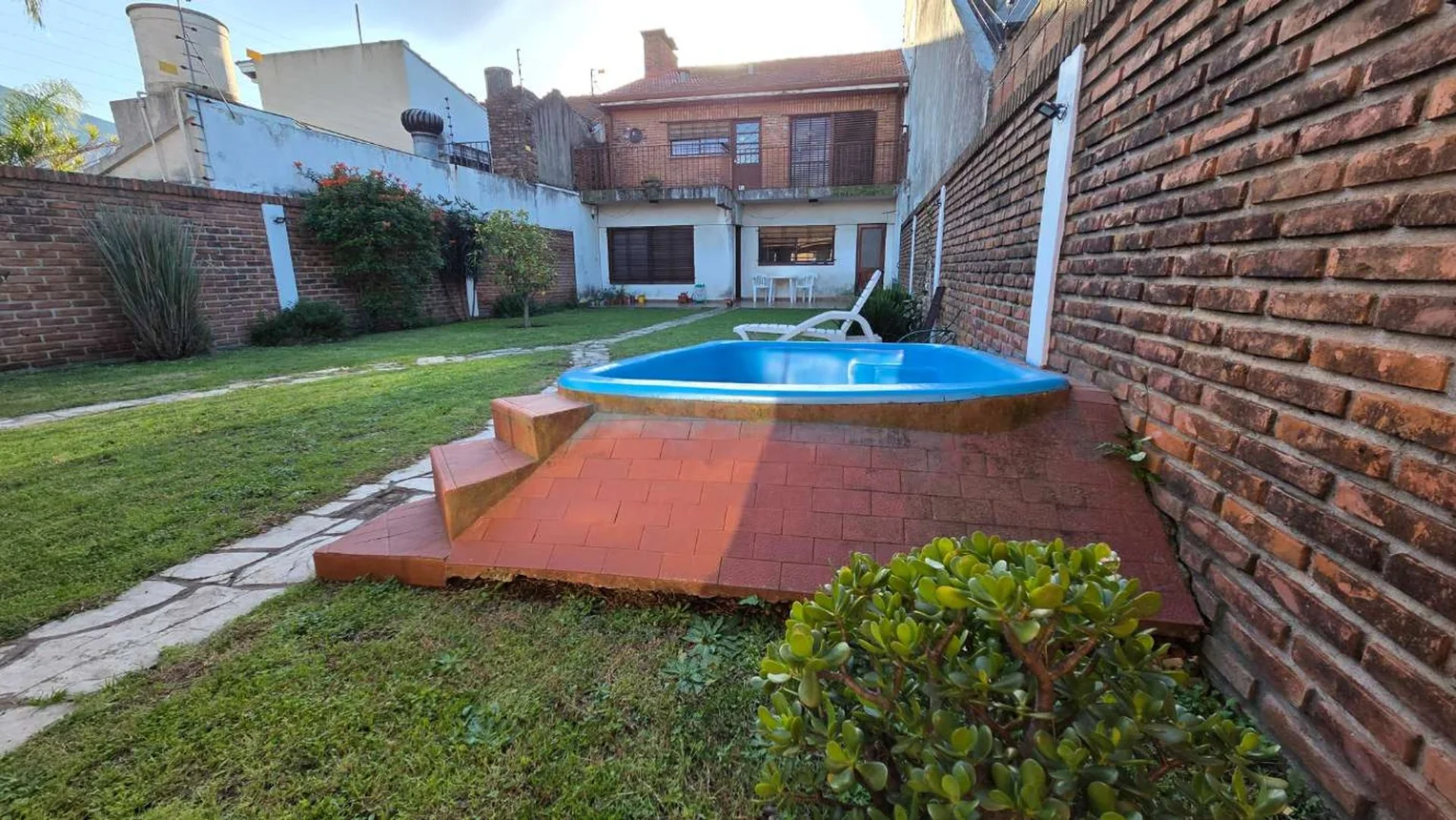 Casa en venta en Bernal Oeste, foto 2