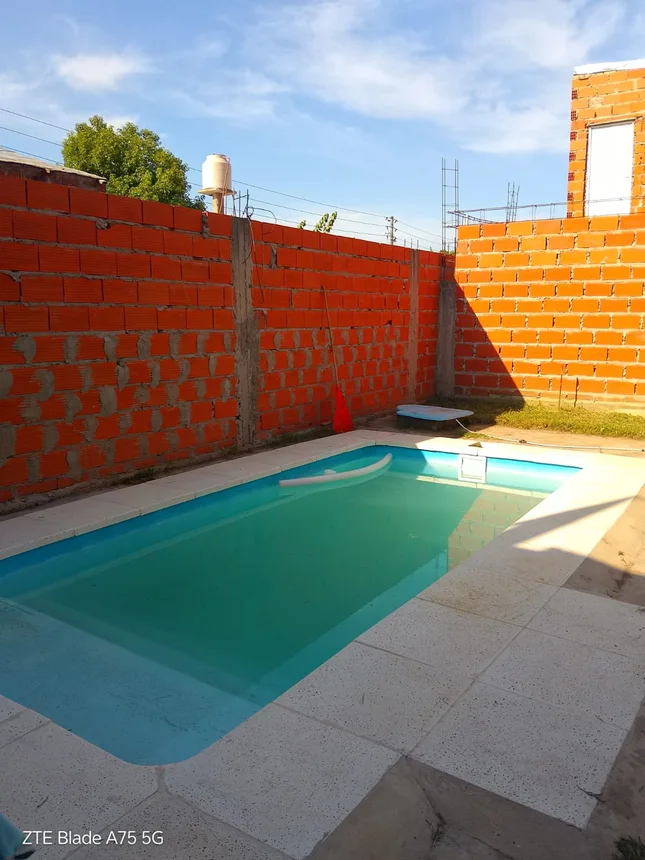 Casa de 4 ambientes en venta en José C. Paz, Rodríguez Etchart 3900