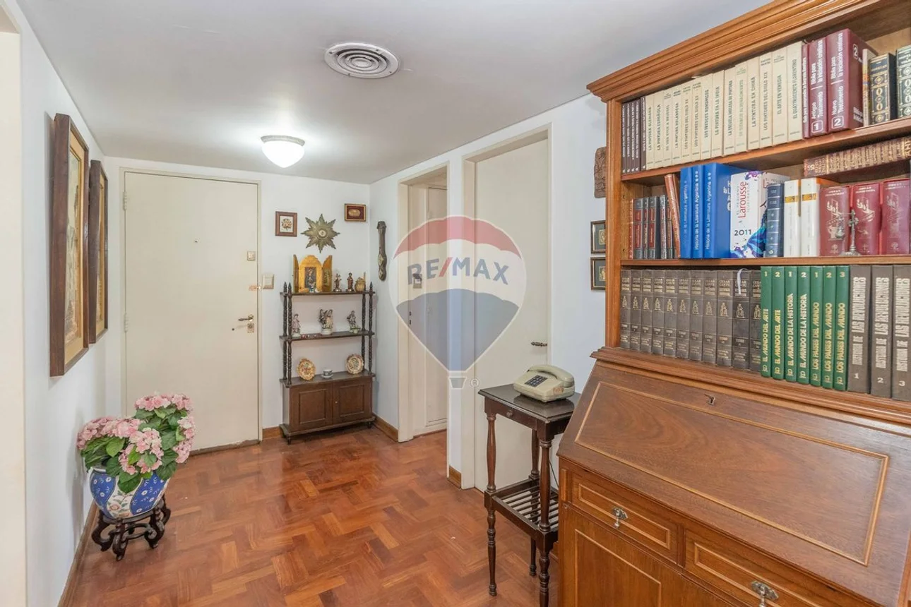 Departamento de 4 ambientes en venta en Bernal Oeste, Castro Barros 0, foto 3