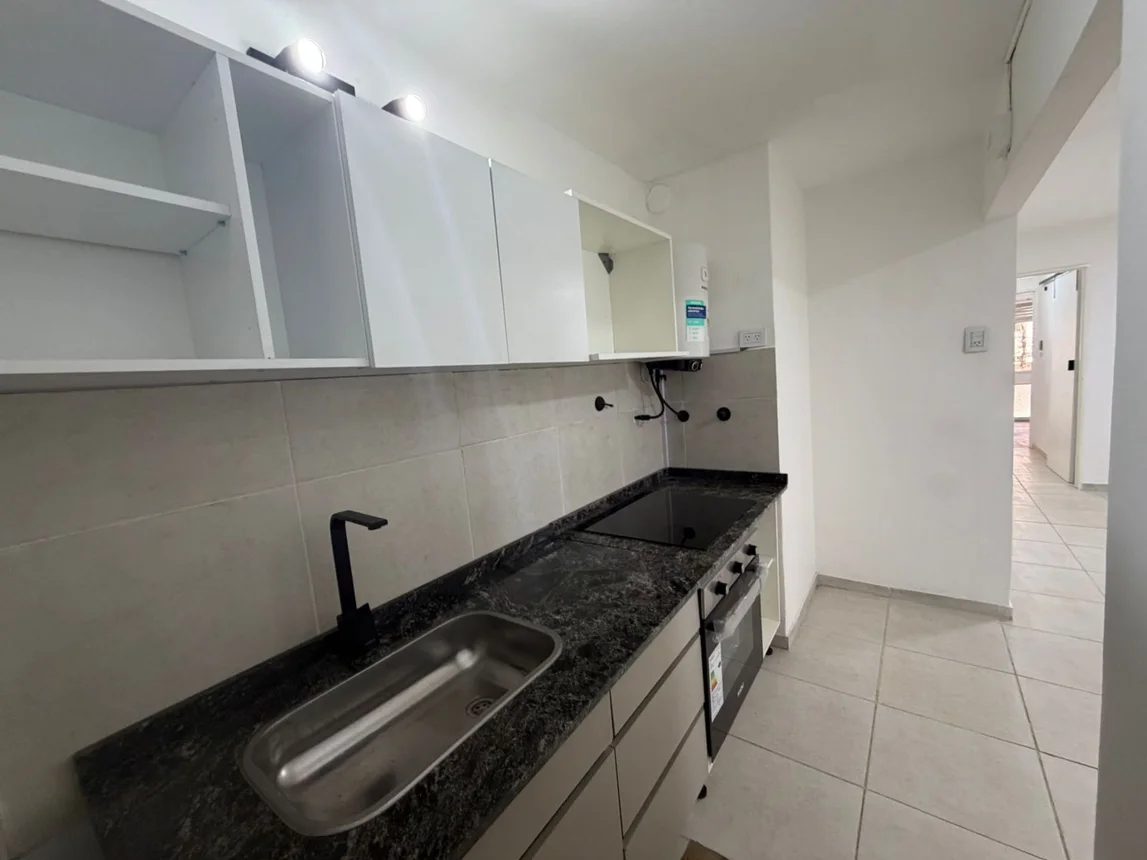 Departamento de 3 ambientes en venta en Córdoba, Obispo Trejo 400, foto 2