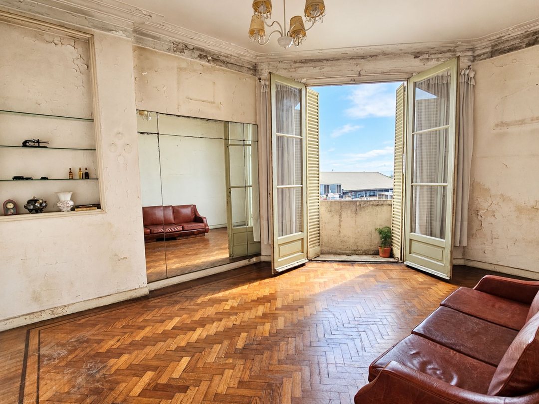 VENTA DEPARTAMENTO 3 AMBIENTES EN BARRACAS