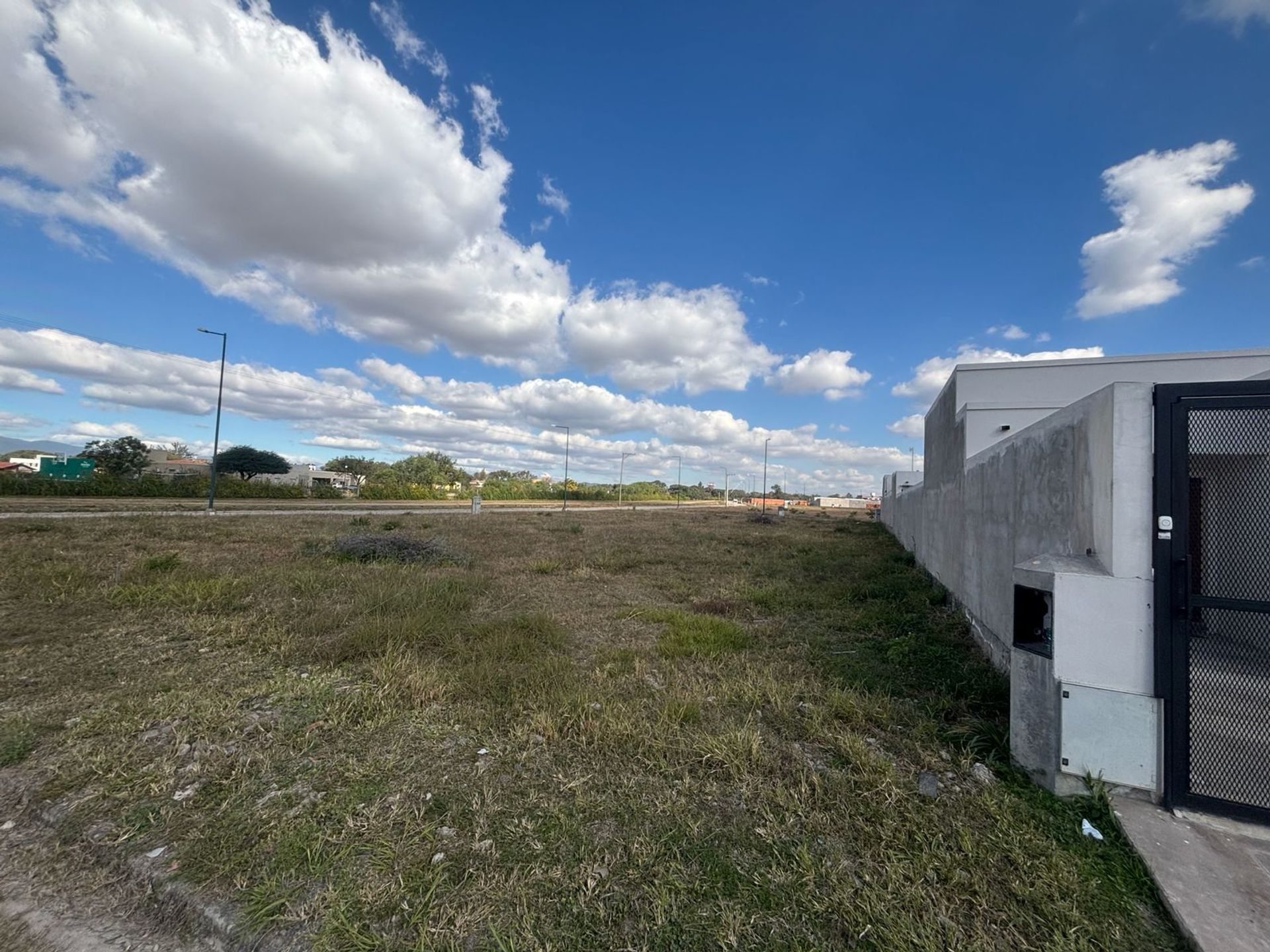 TERRENO VENTA EN VIA AURELIA ZONA AEROPUERTO - foto 2
