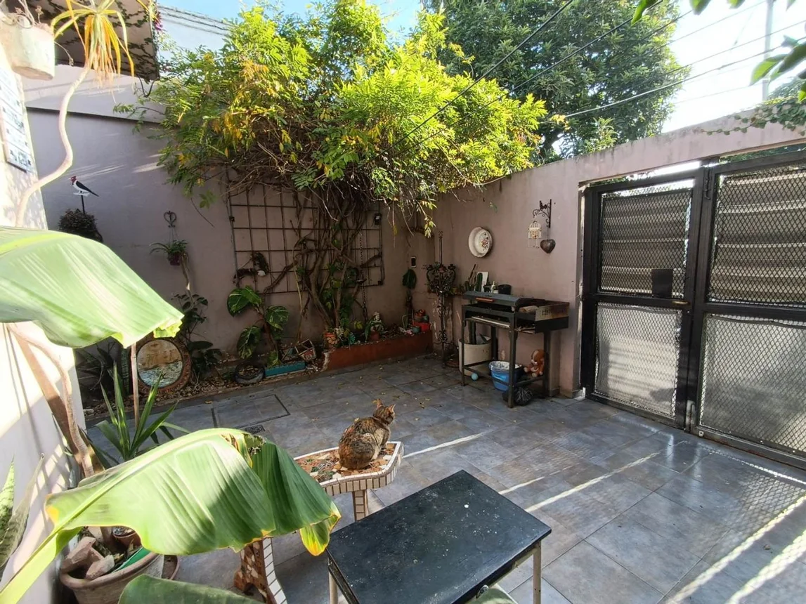 PH de 3 ambientes en venta en Wilde, Martín Fierro 1100